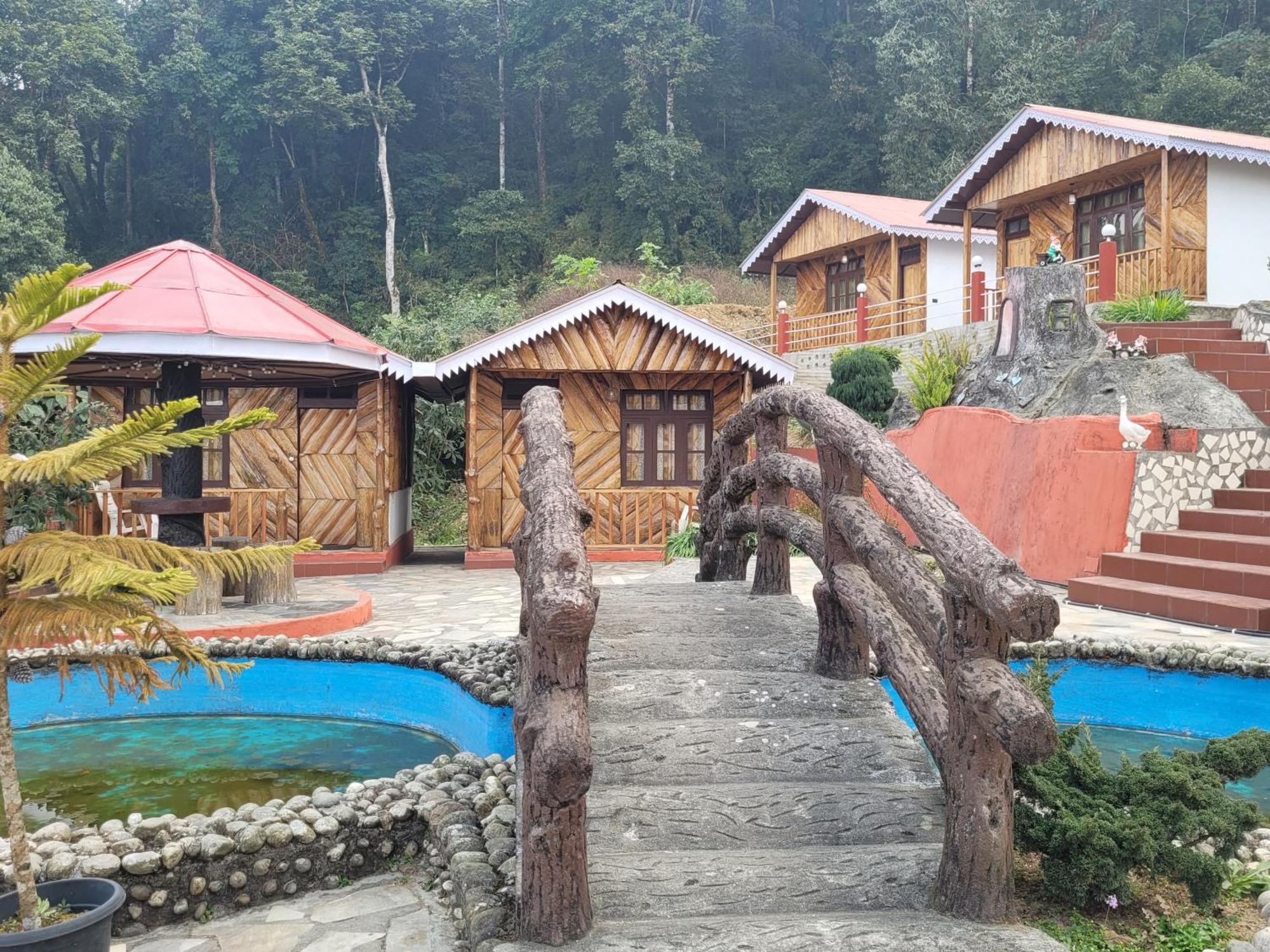 Dungmali Heritage Resort Namchi エクステリア 写真