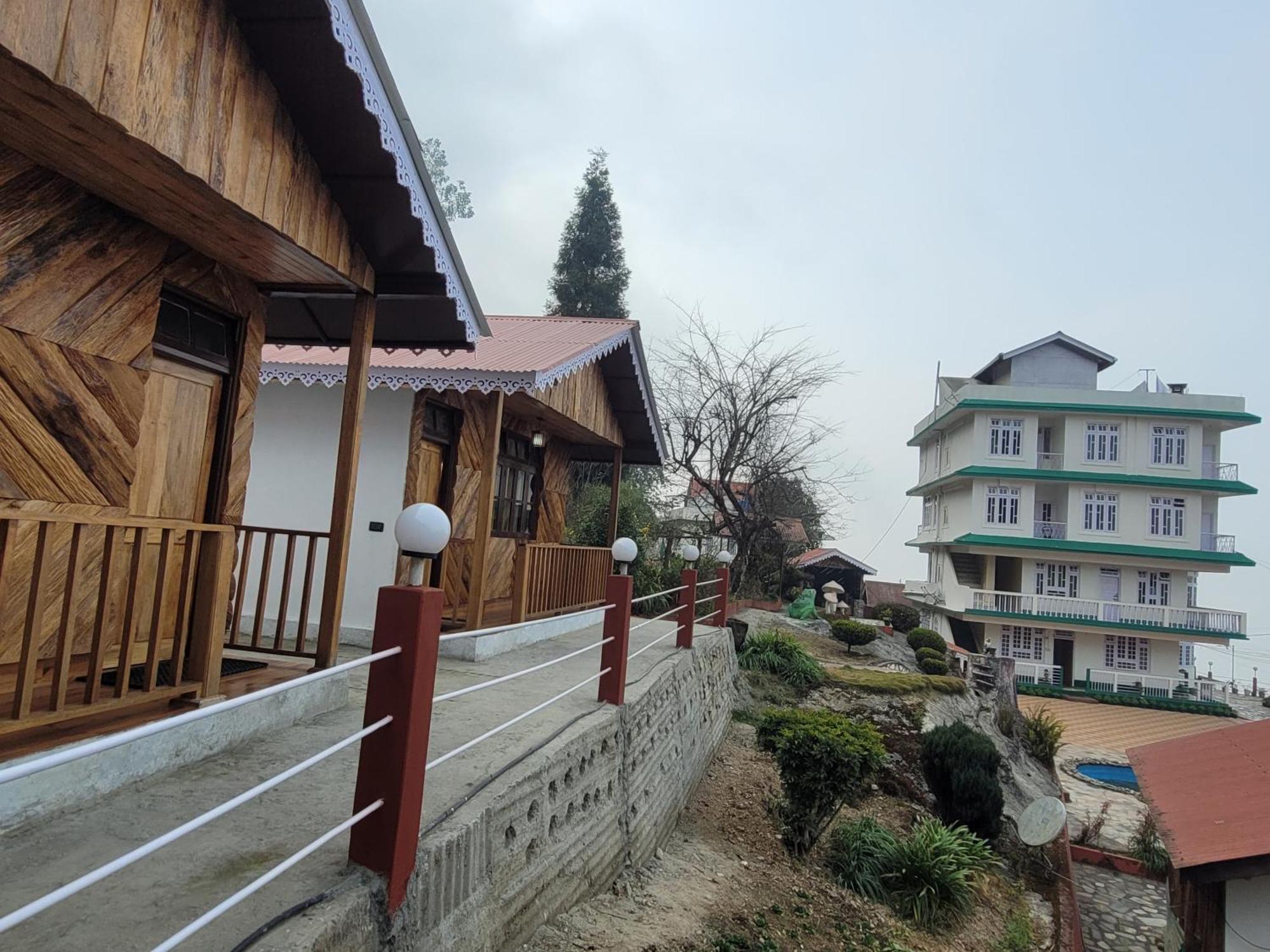 Dungmali Heritage Resort Namchi エクステリア 写真